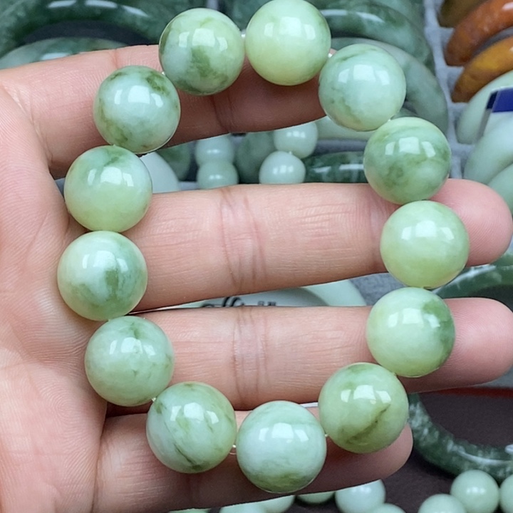 蛇纹石玉未镶嵌手链