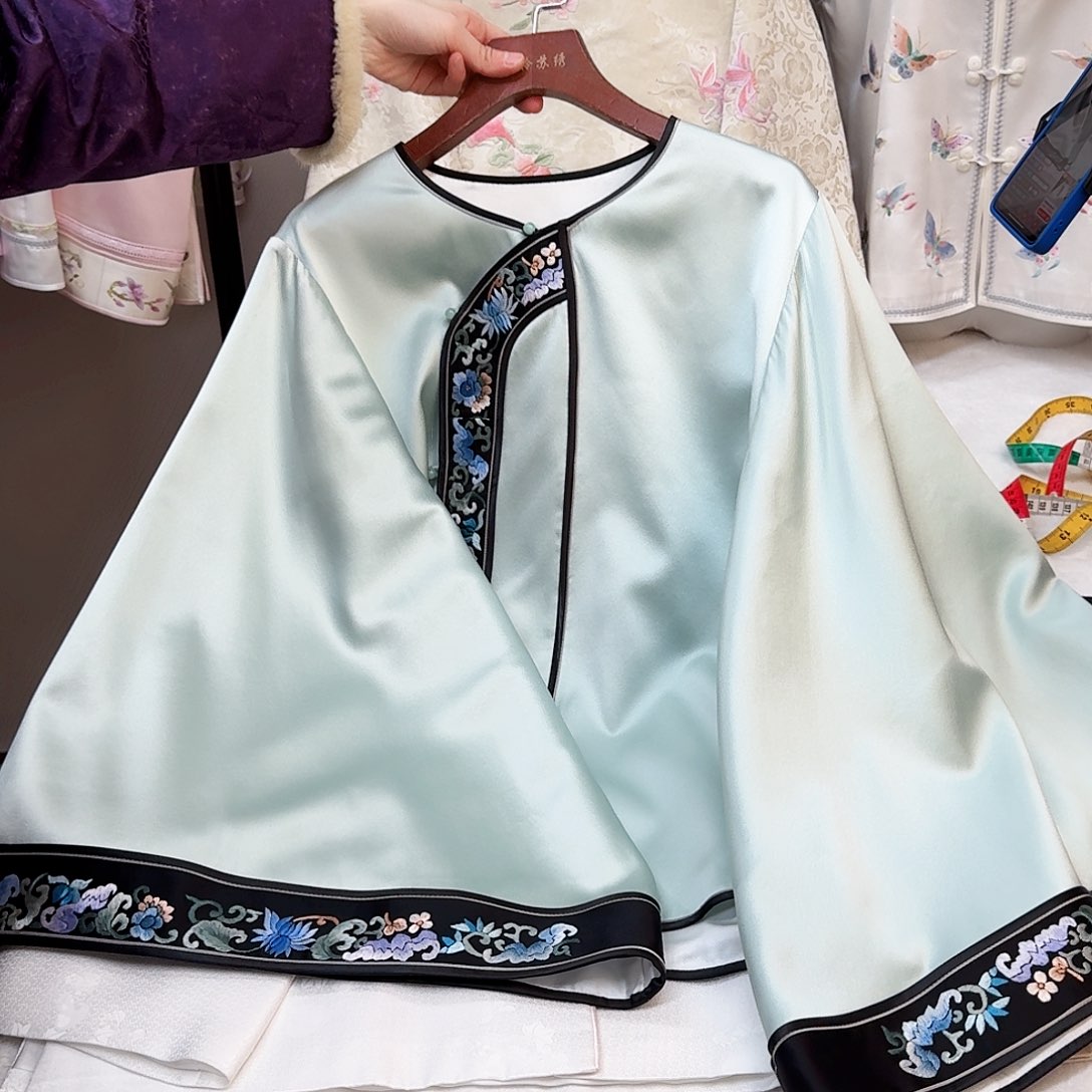 刺绣真丝天青色 大袖笼 四季款