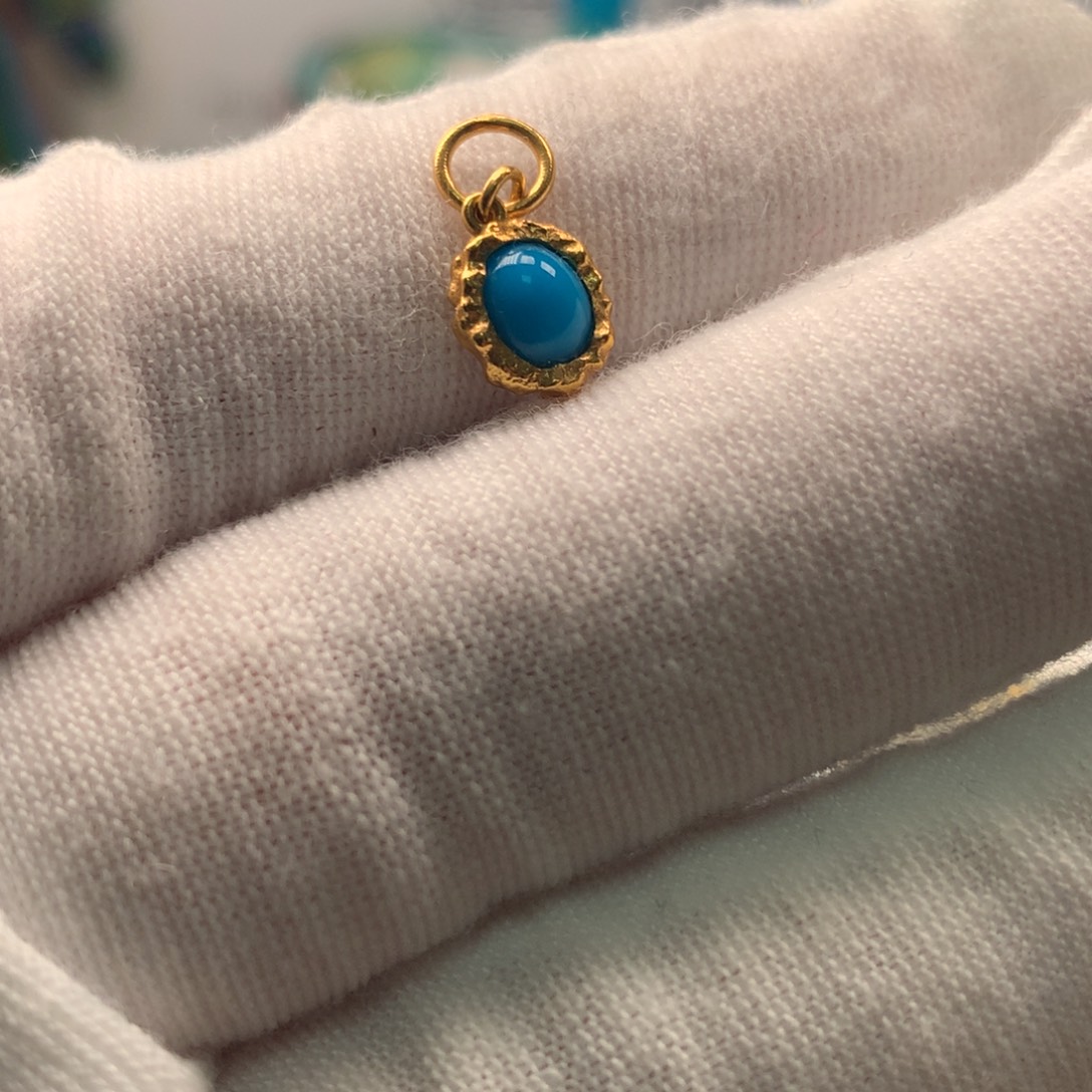 绿松石18K金镶嵌配饰