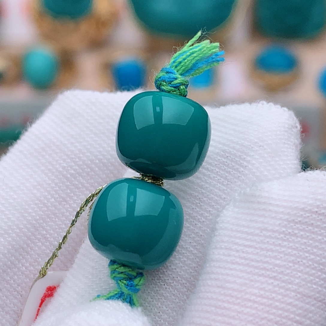 未镶嵌绿松石颈饰呦*呦