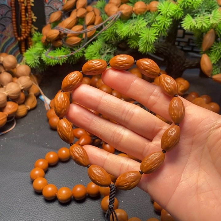 手串橄榄核11.15小红枣