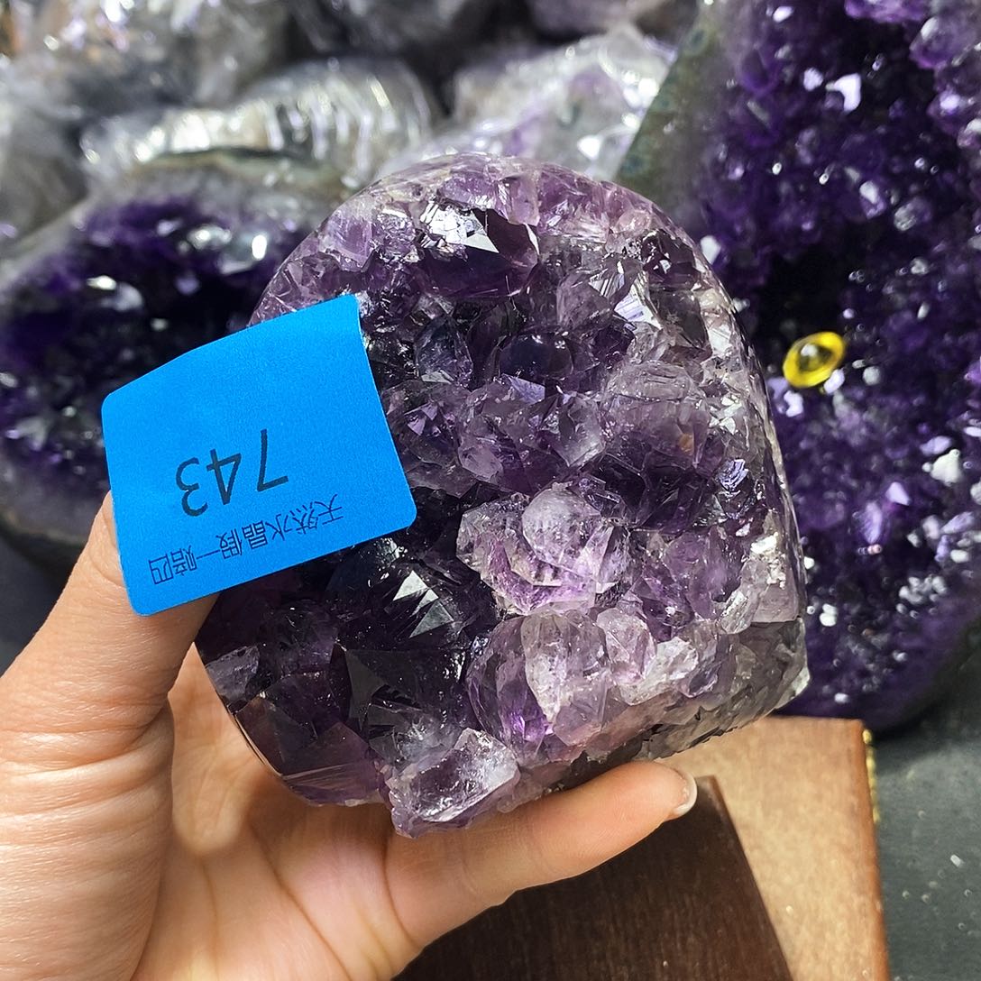 水晶大型摆件（非配饰）未镶嵌