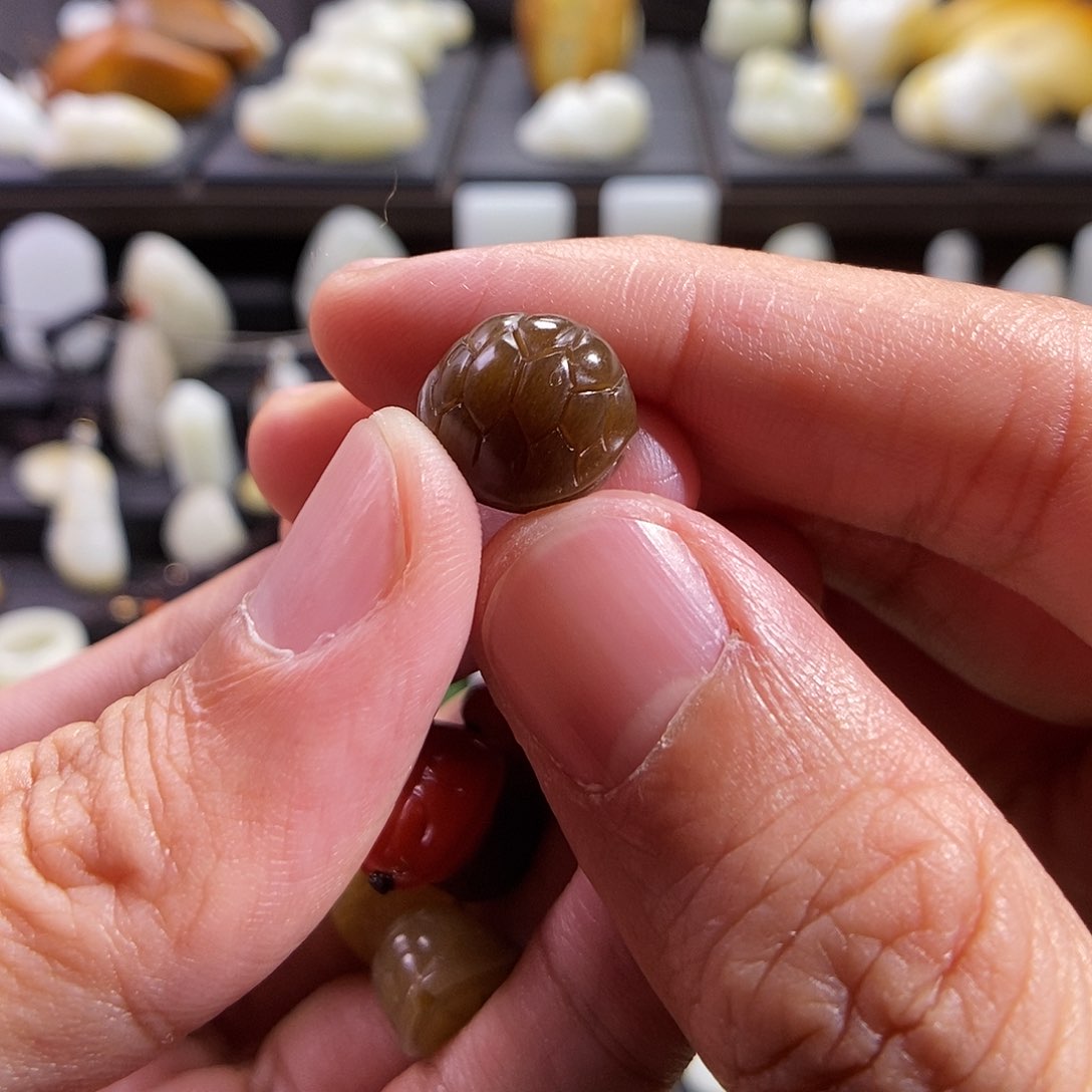 和田玉颈饰未镶嵌Y****鹏