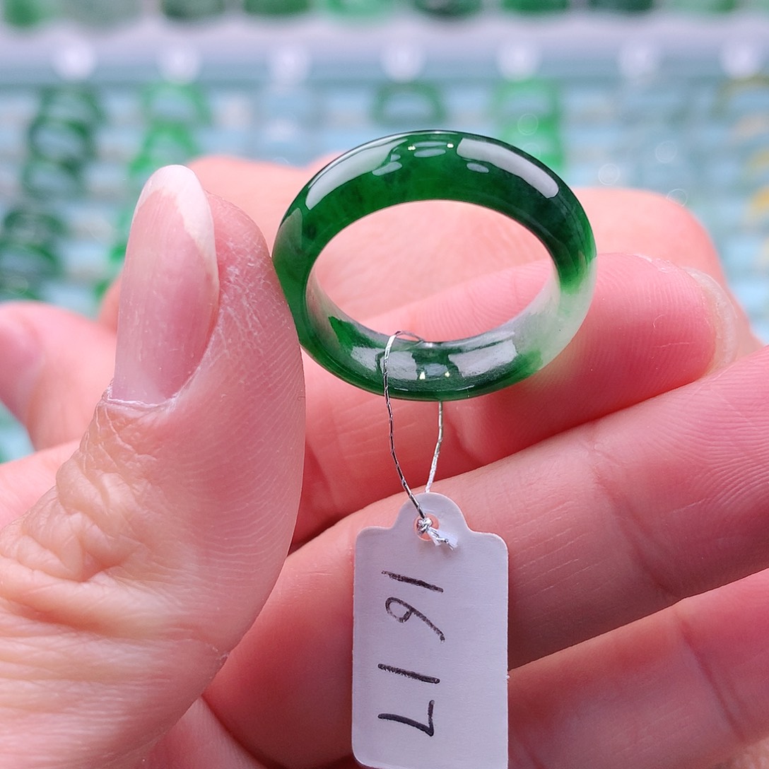 翡翠戒指未镶嵌A货缅甸翡翠