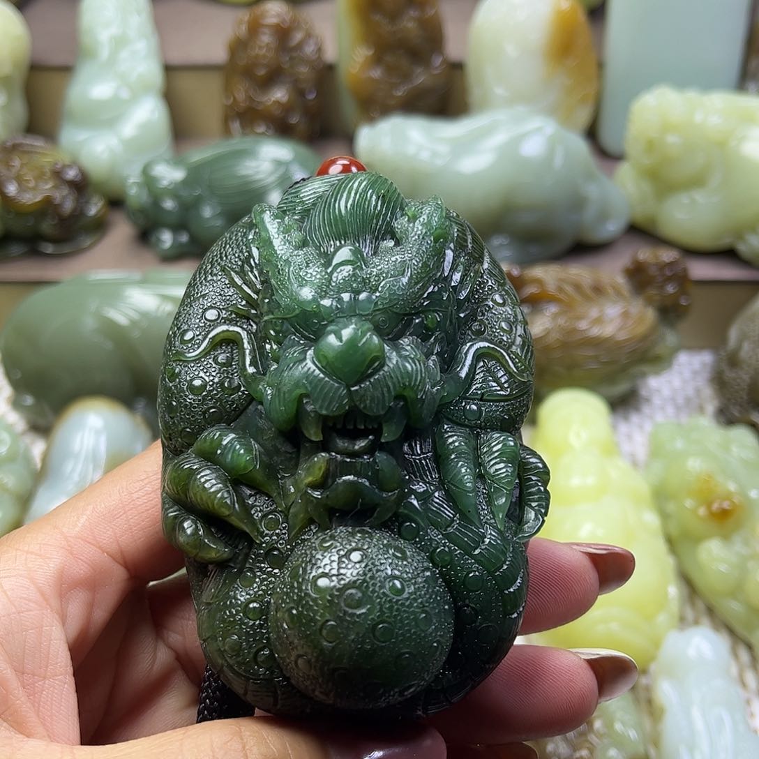 和田玉挂件未镶嵌