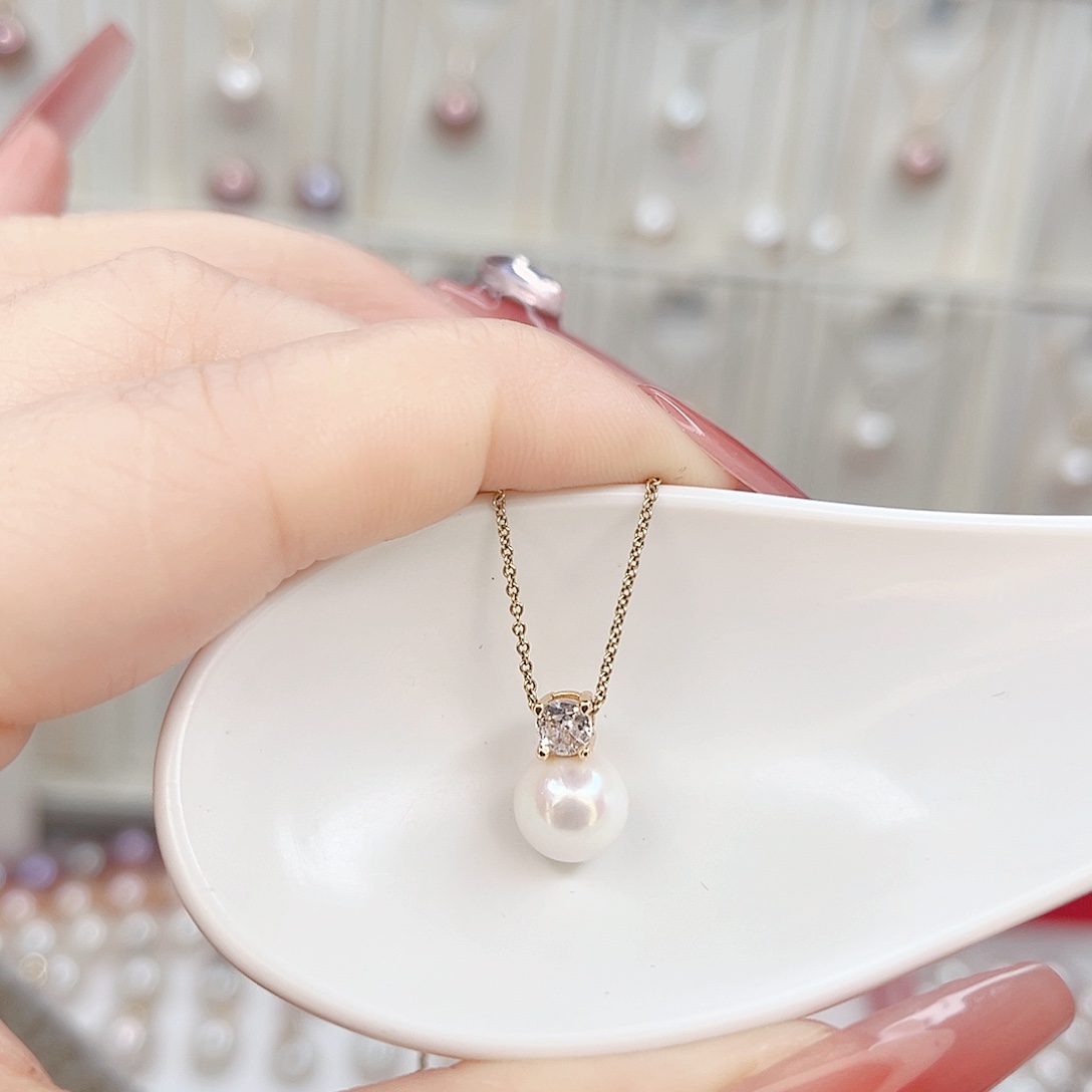 淡水珍珠吊坠(赠链)合金