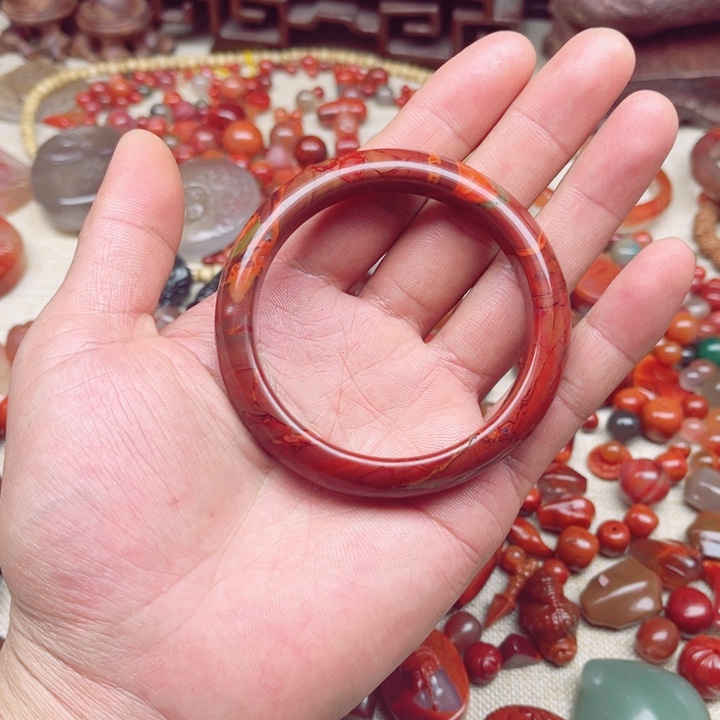 未镶嵌手镯玛瑙/玉髓