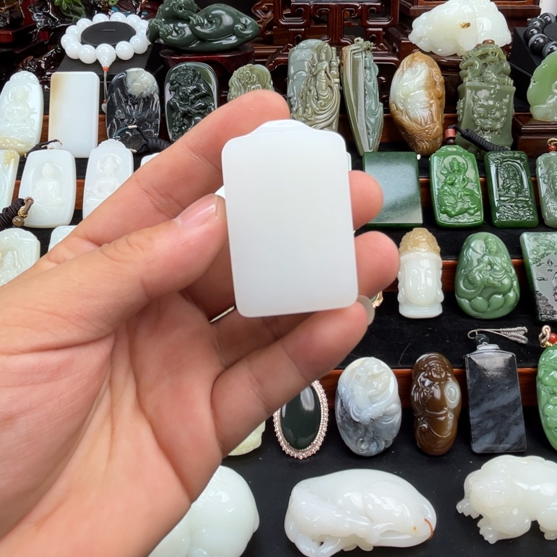 和田玉未镶嵌挂件