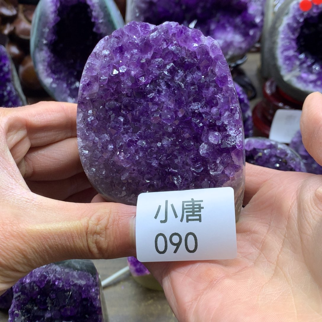 紫晶大型摆件（非配饰）未镶嵌