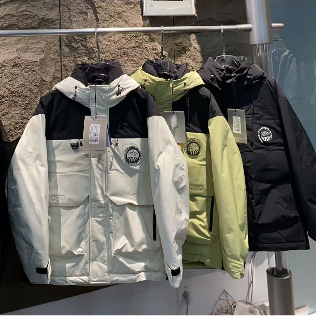 大占推荐 18008-1 潮牌休闲时尚户外羽绒服