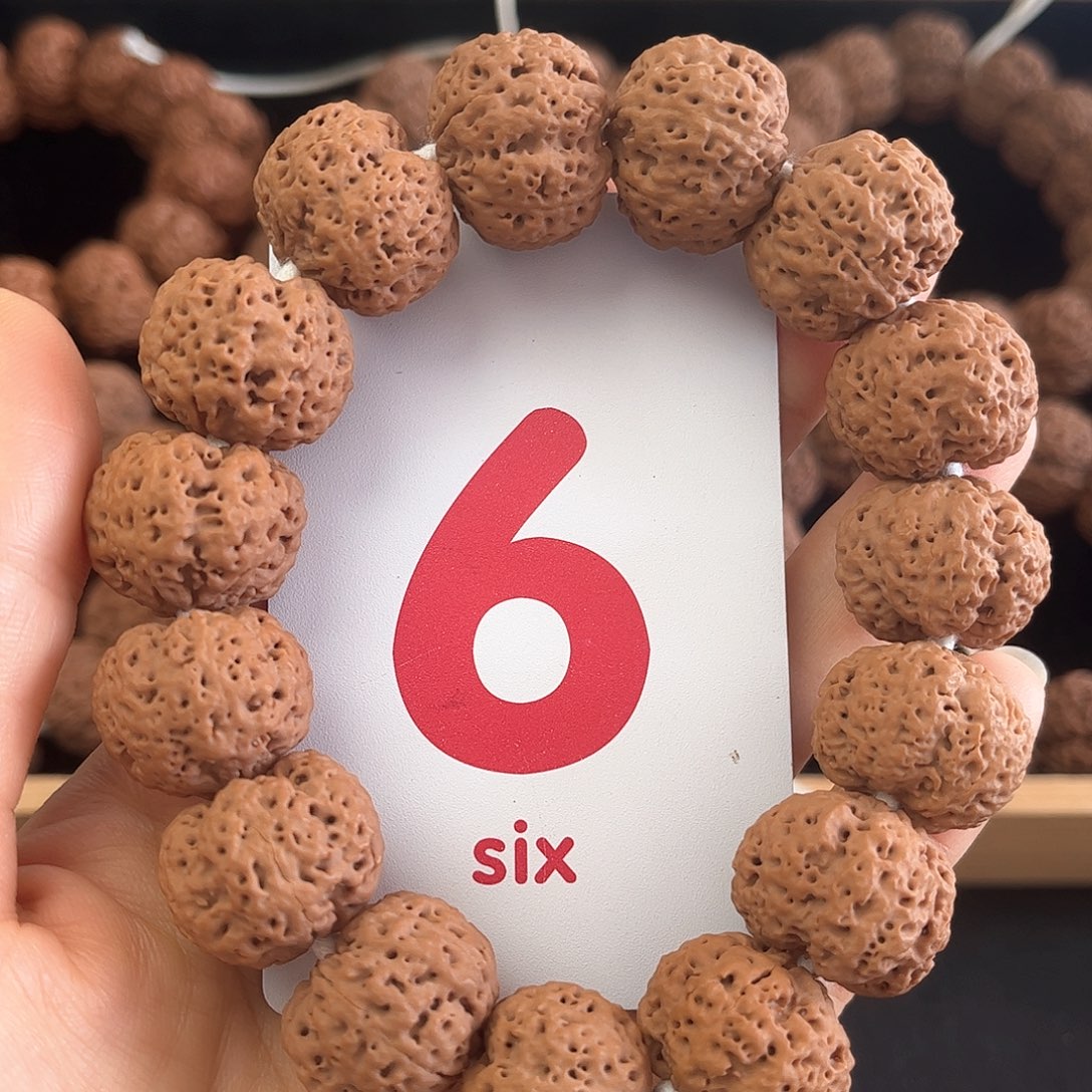 吊坠金刚菩提蜂王肉球子21