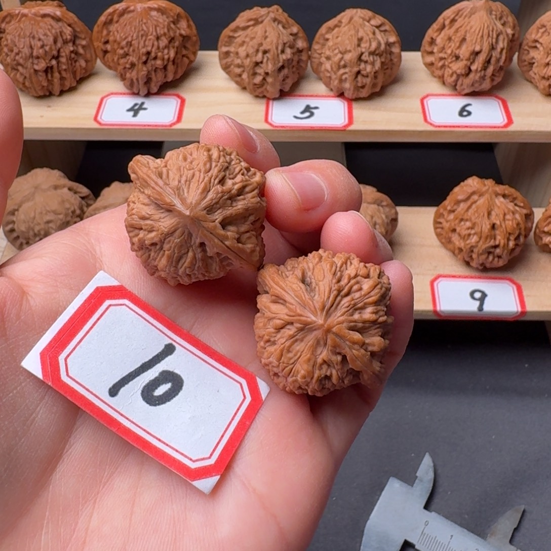 文玩核桃把件全品33尺磨盘