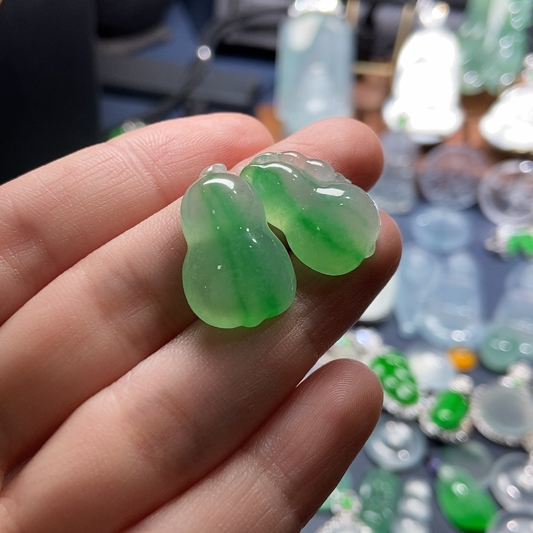 翡翠颈饰未镶嵌葫芦瓜取一22.5*14.4*7.1