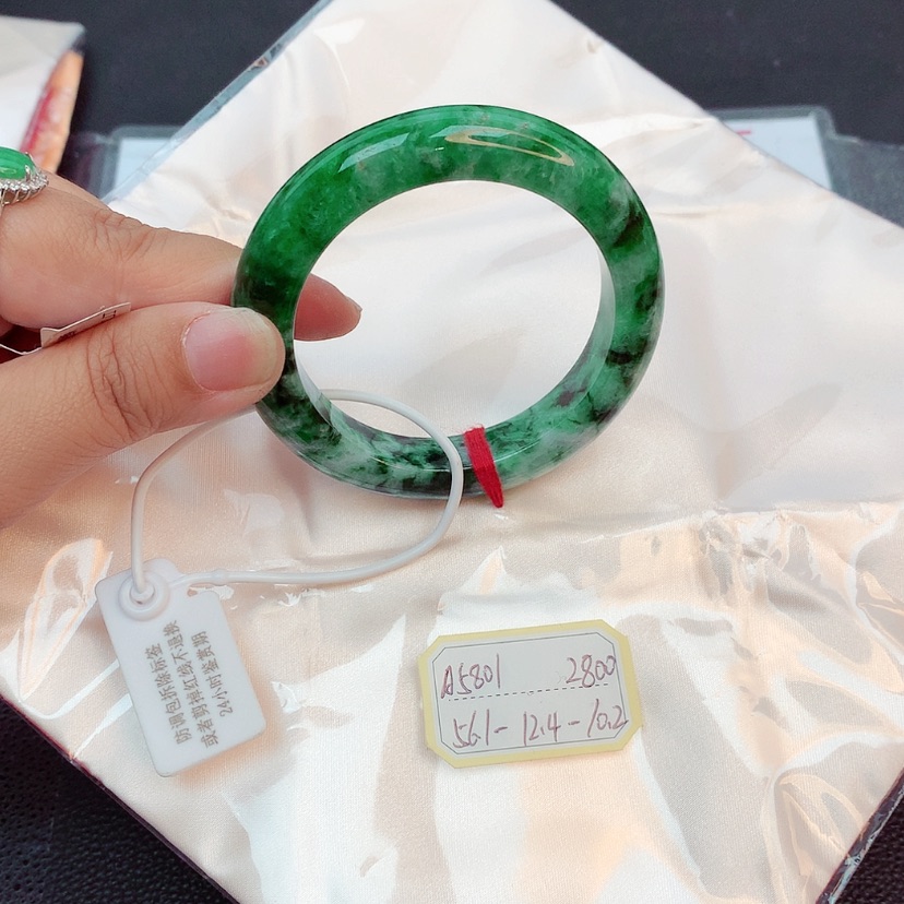 【闪购商品】翡翠手镯未镶嵌天然缅甸翡翠A货