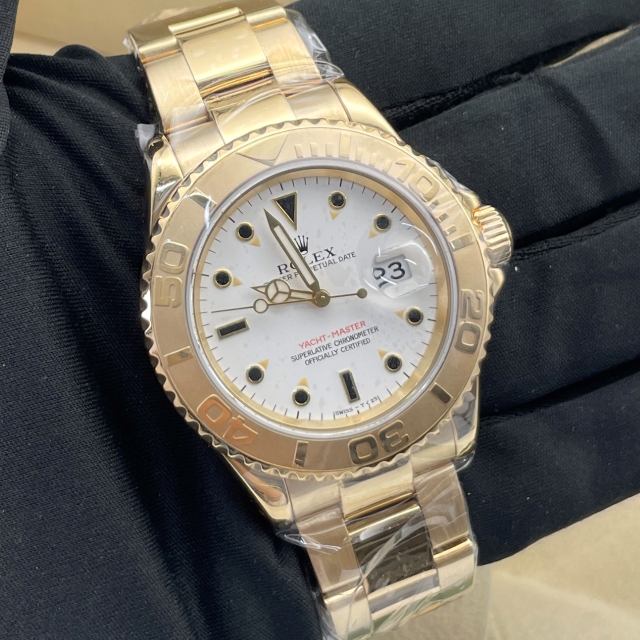 99新 Rolex/劳力士 游艇名仕型系列16628 白盘/40表径/18K黄金