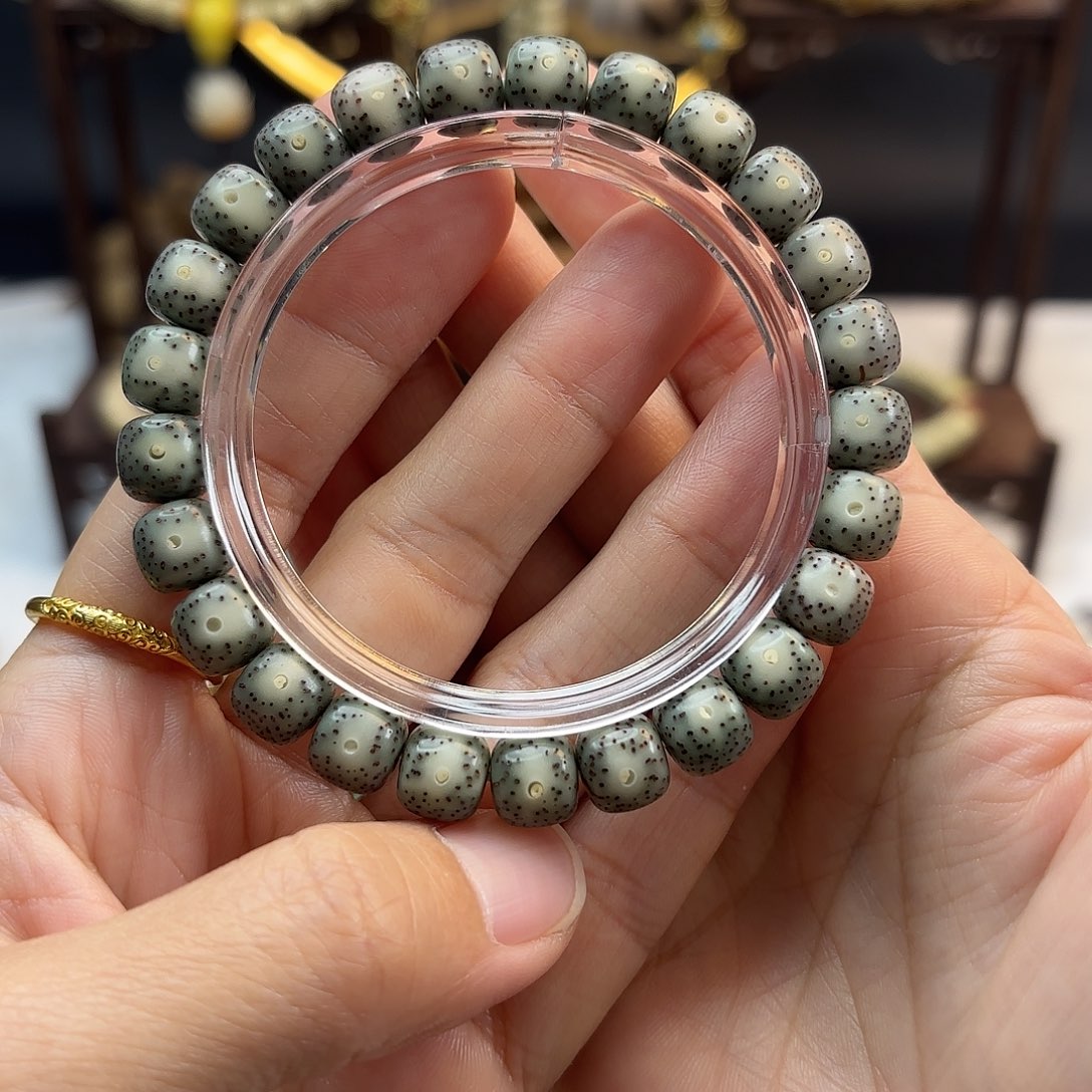 星月菩提吊坠宇*酱星月原生态