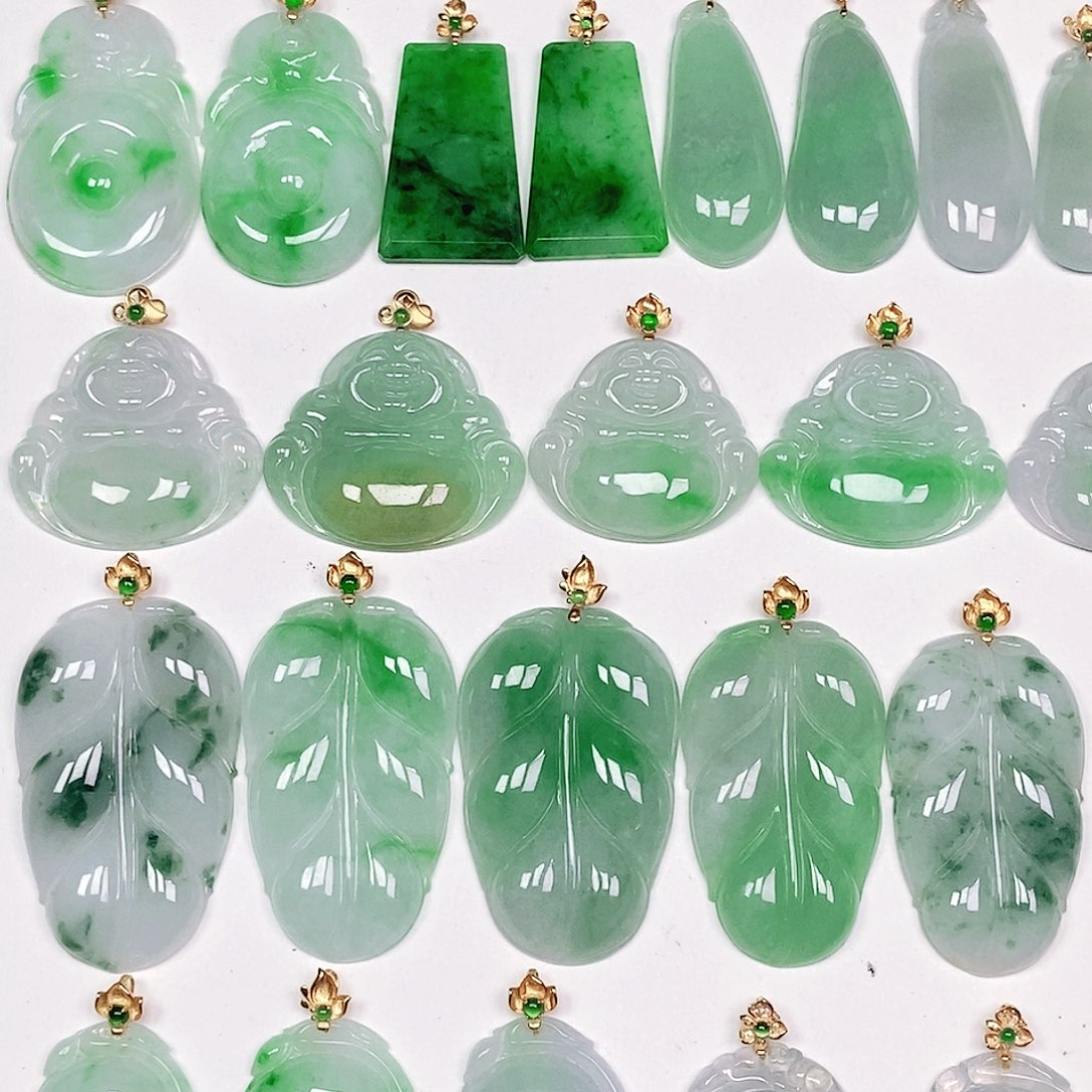 翡翠吊坠(不含链)18K金镶嵌