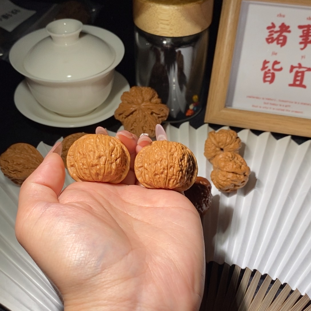 文玩核桃吊坠猪*面乾隆磨37