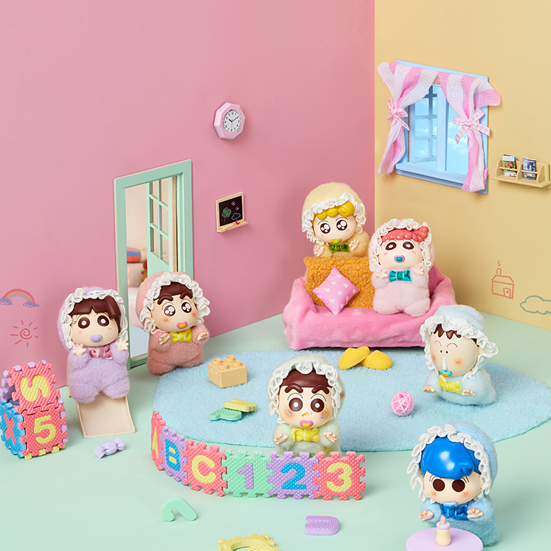 蜡笔小新baby联名系列搪胶毛绒盲盒挂件&名创优品