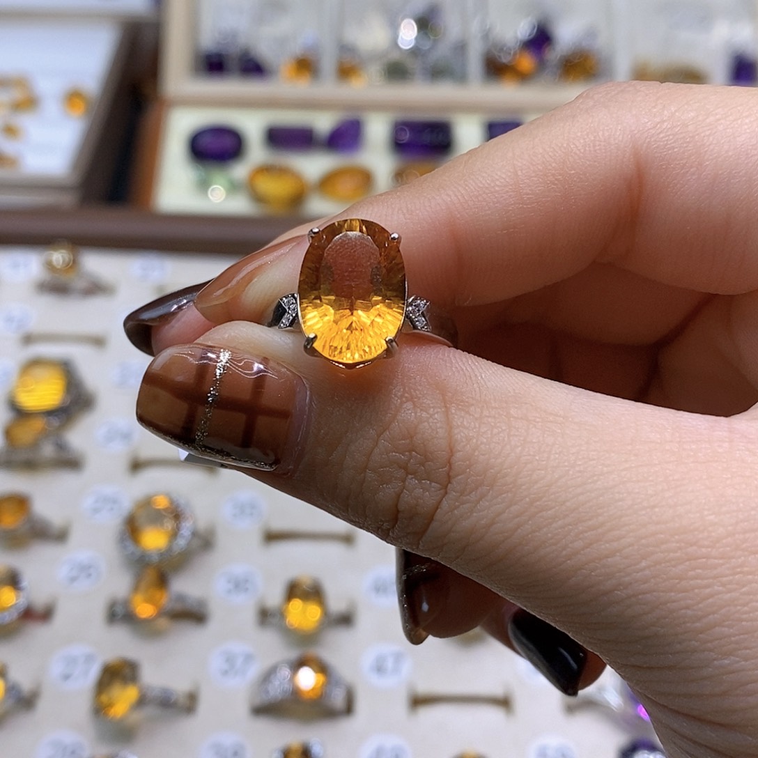 希***希银S925镶嵌水晶戒指纯天然黄水晶戒指J
