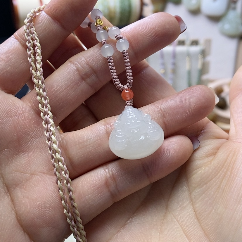 【闪购商品】和田玉颈饰未镶嵌伊*