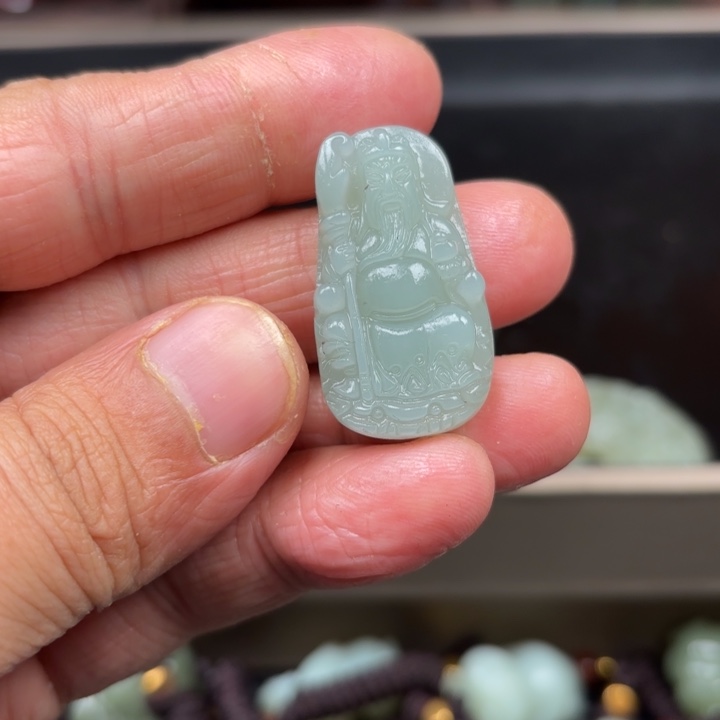 和田玉吊坠未镶嵌