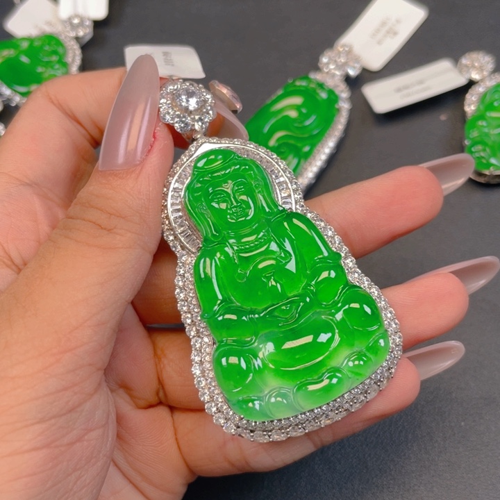 【闪购商品】翡翠银S925镶嵌颈饰翡翠