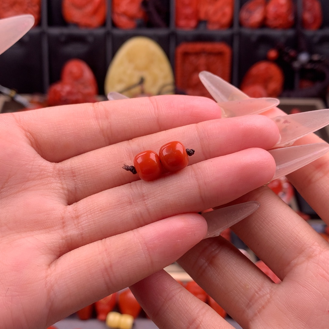 司***了南红玛瑙老型对珠8+未镶嵌