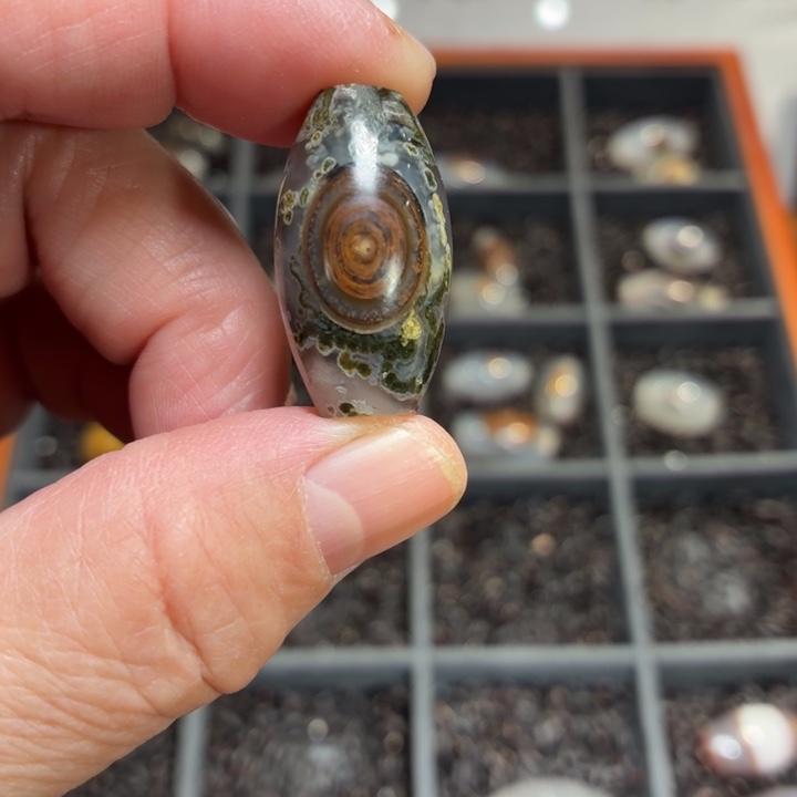 牧***羚玛瑙/玉髓散珠_HEIMORI 天然天珠