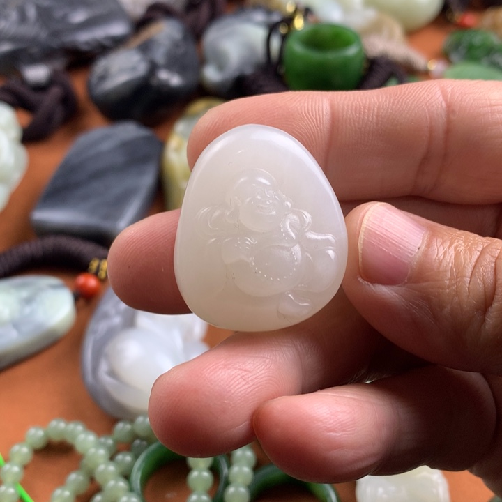 未镶嵌和田玉挂件