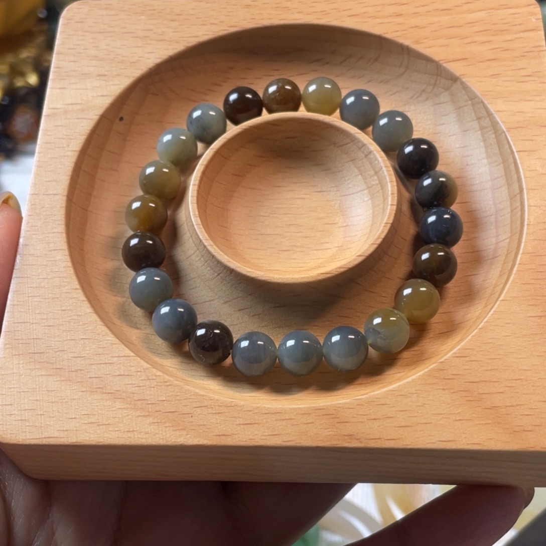 和田玉未镶嵌手链卡8楼兰