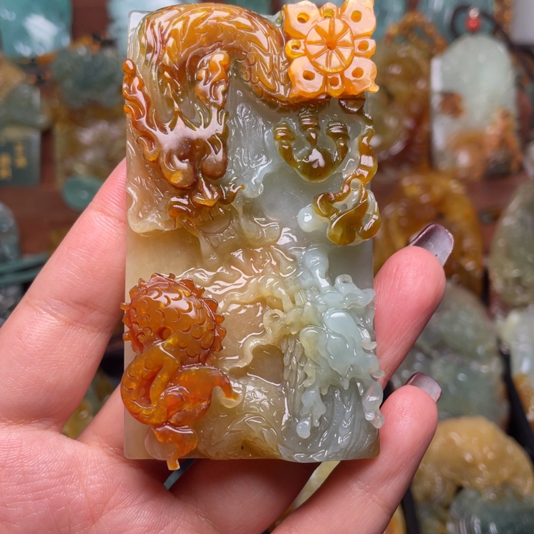 蛇纹石玉颈饰未镶嵌涂**生