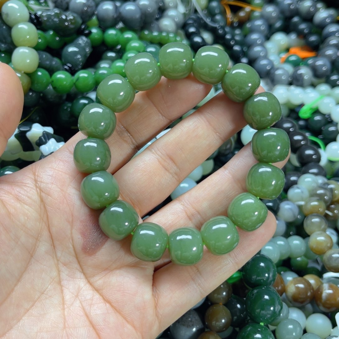 未镶嵌手链和田玉