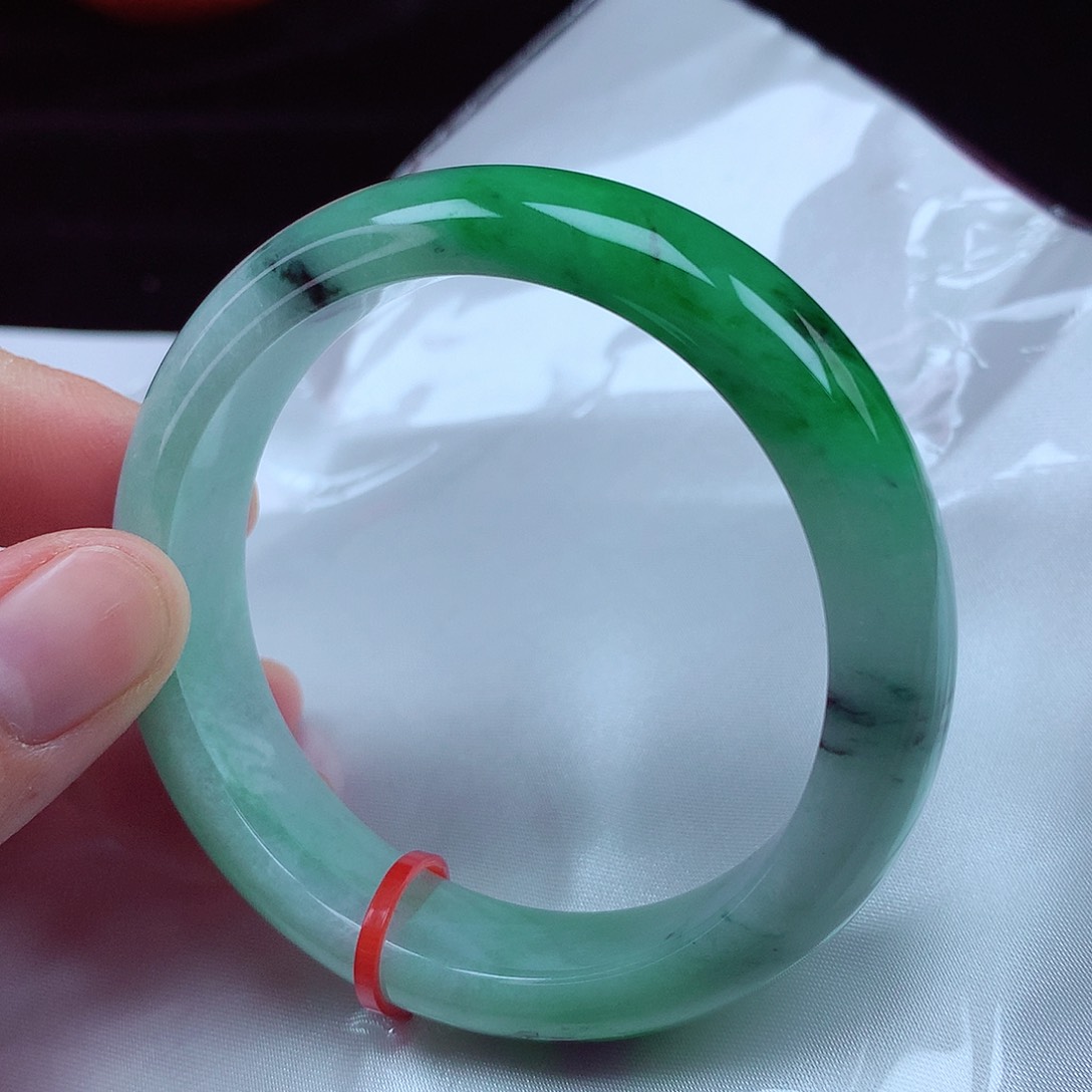 翡翠手镯未镶嵌53-54圈