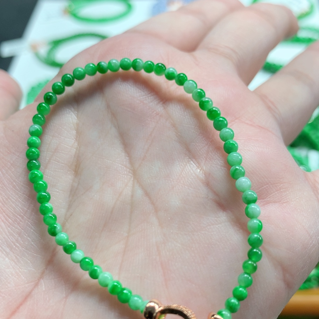 翡翠未镶嵌手链翡翠