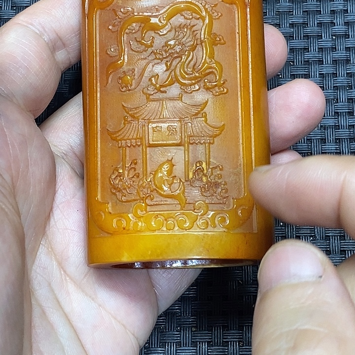 吊坠滴血莲花菩提
