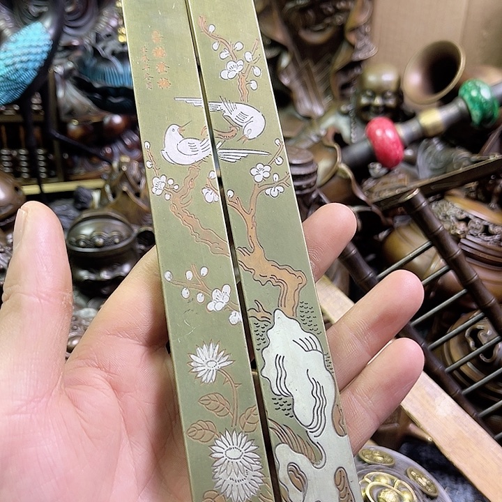 铜器855888558555558888