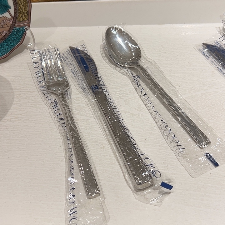 M***1瓷刀叉勺一组3件套