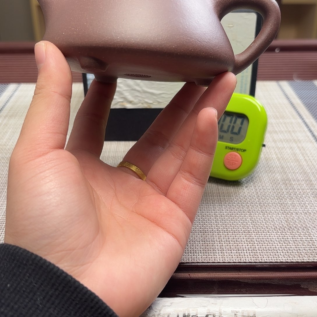 紫砂茶壶沧**粟微瑕处理