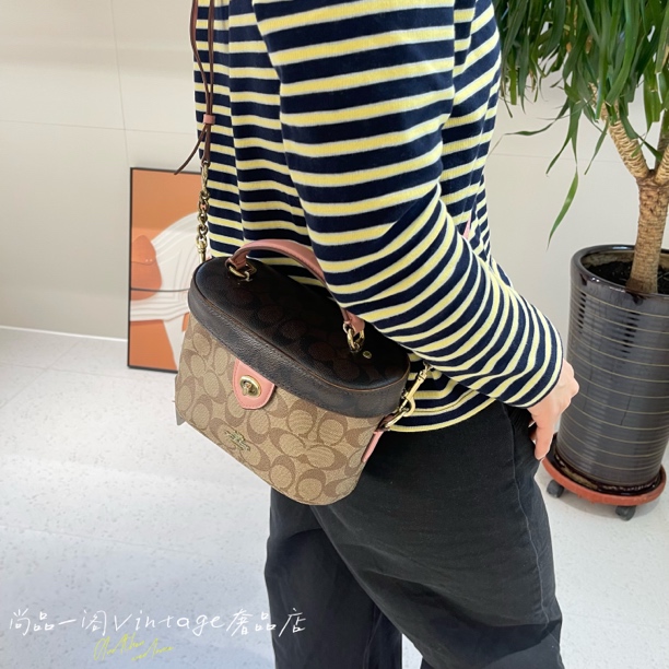 95新 COACH/蔻驰 尚品一阁/老花拼粉色盒子包