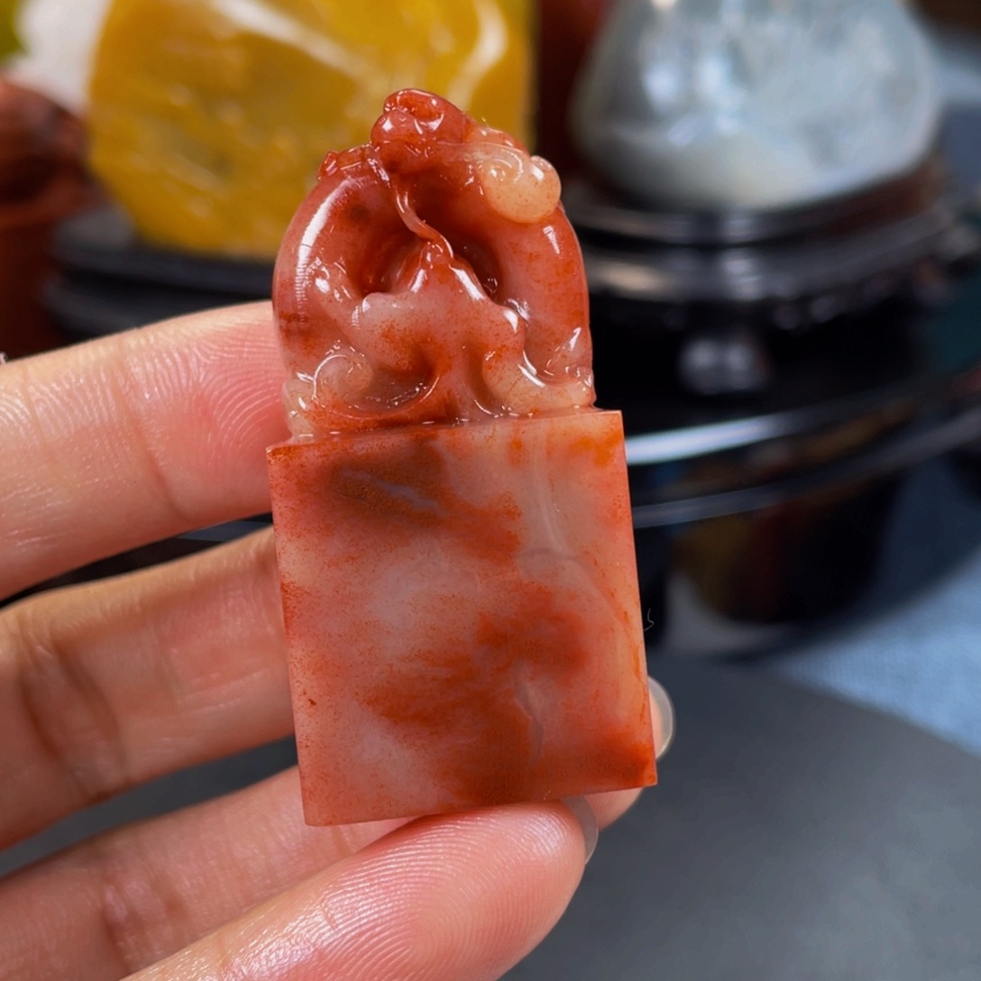 寿山石印石育****师寿山石雕刻