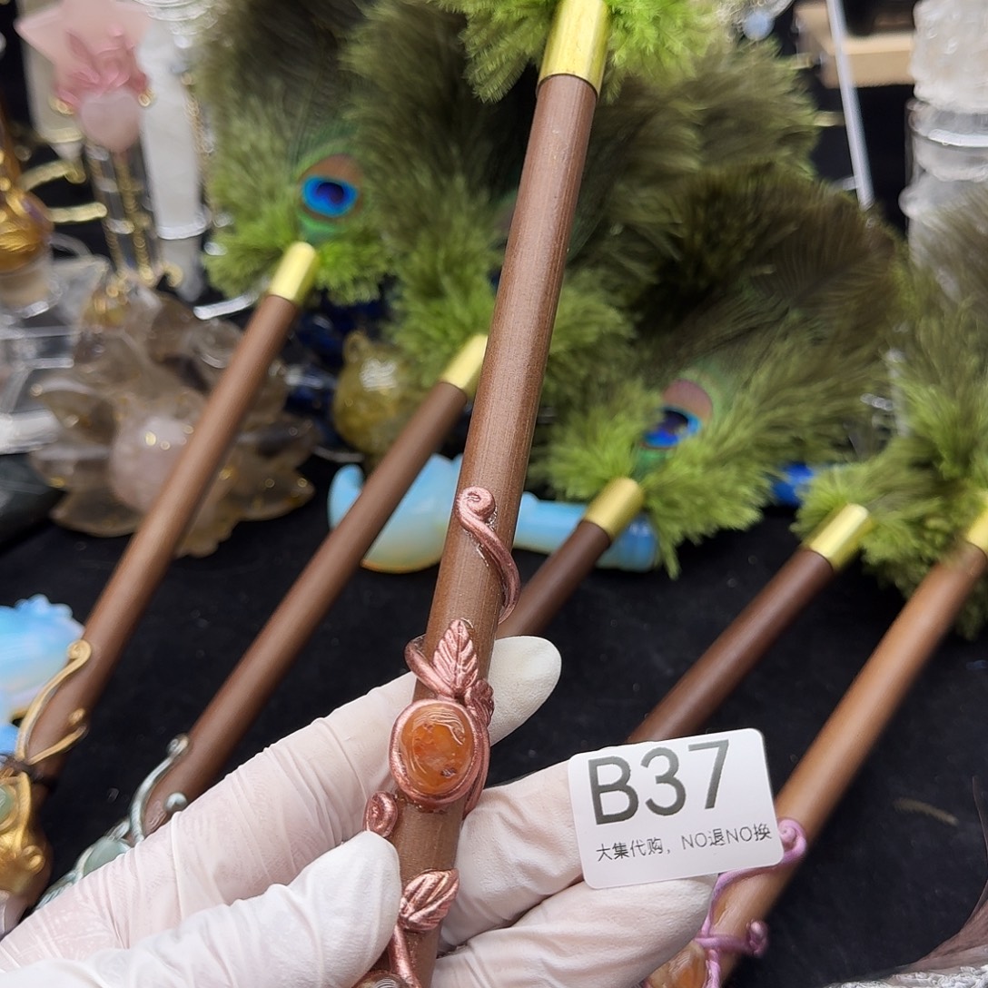 小***蜂颈饰未镶嵌烟晶37