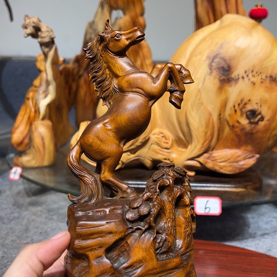 柏木（崖柏）小叶黄杨摆件