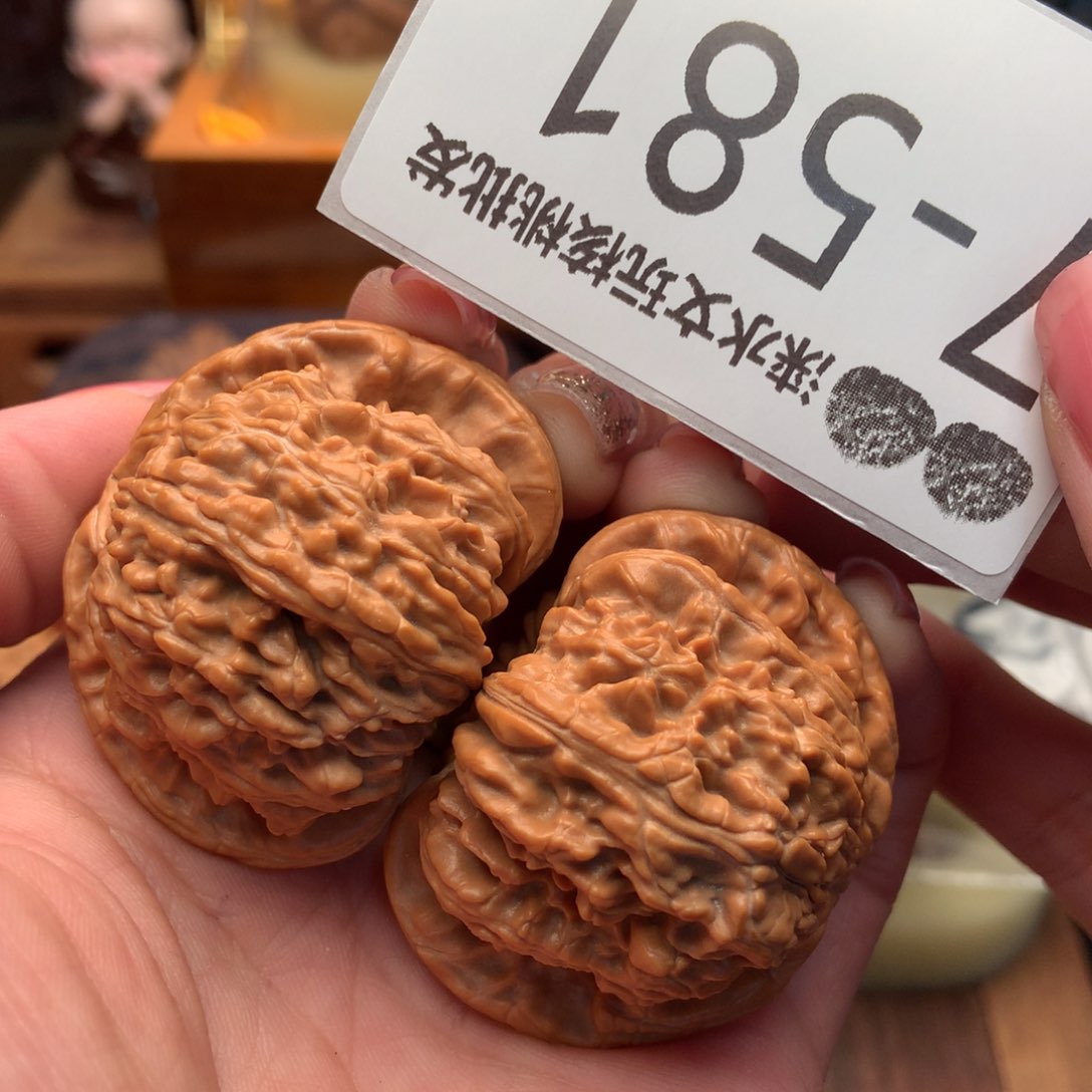 文玩核桃把件44闷白