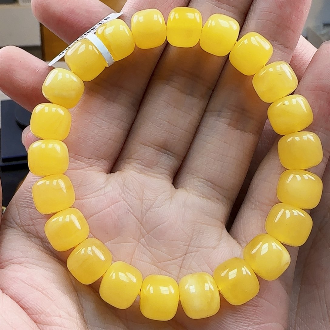 未镶嵌琥珀珠宝奇石