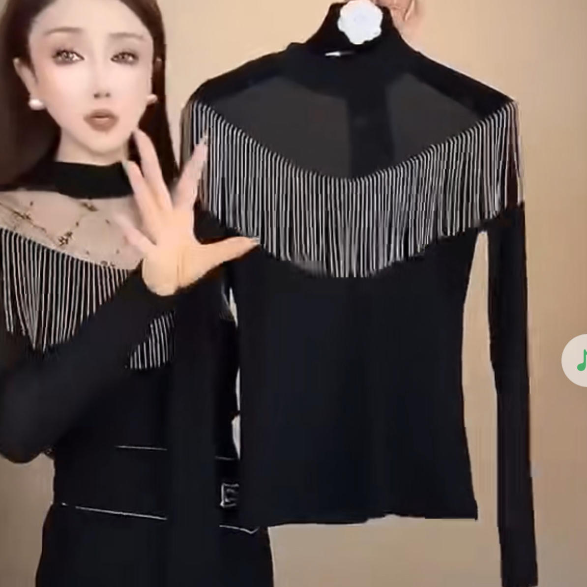 依秀流苏时髦上衣好显瘦