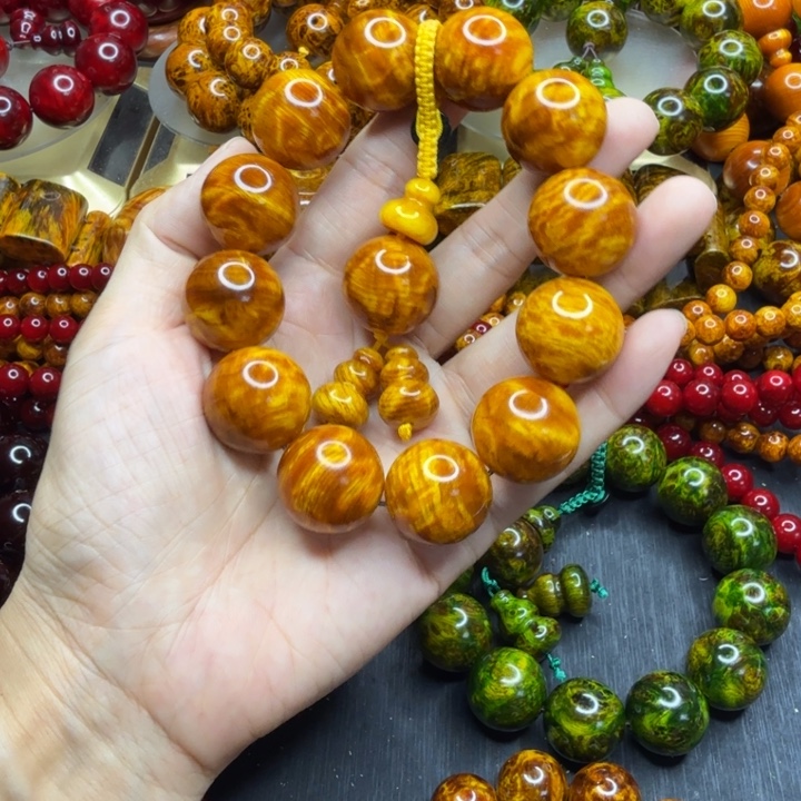 松木琥珀木文玩手串