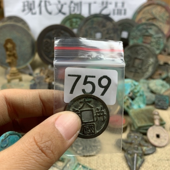 铜美***头现代文创工艺品