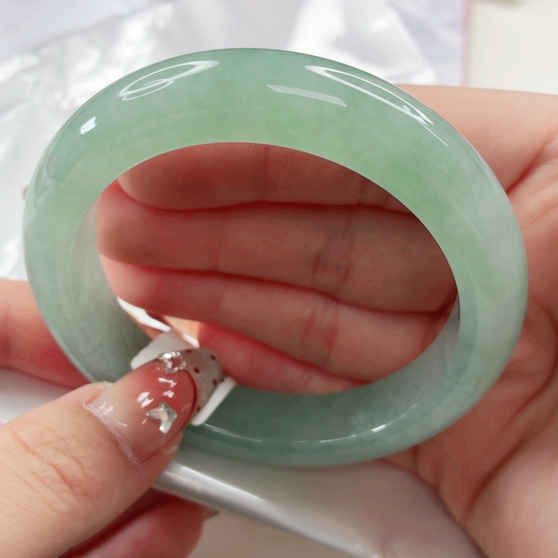 翡翠未镶嵌手镯缅甸天然A货翡翠54.8