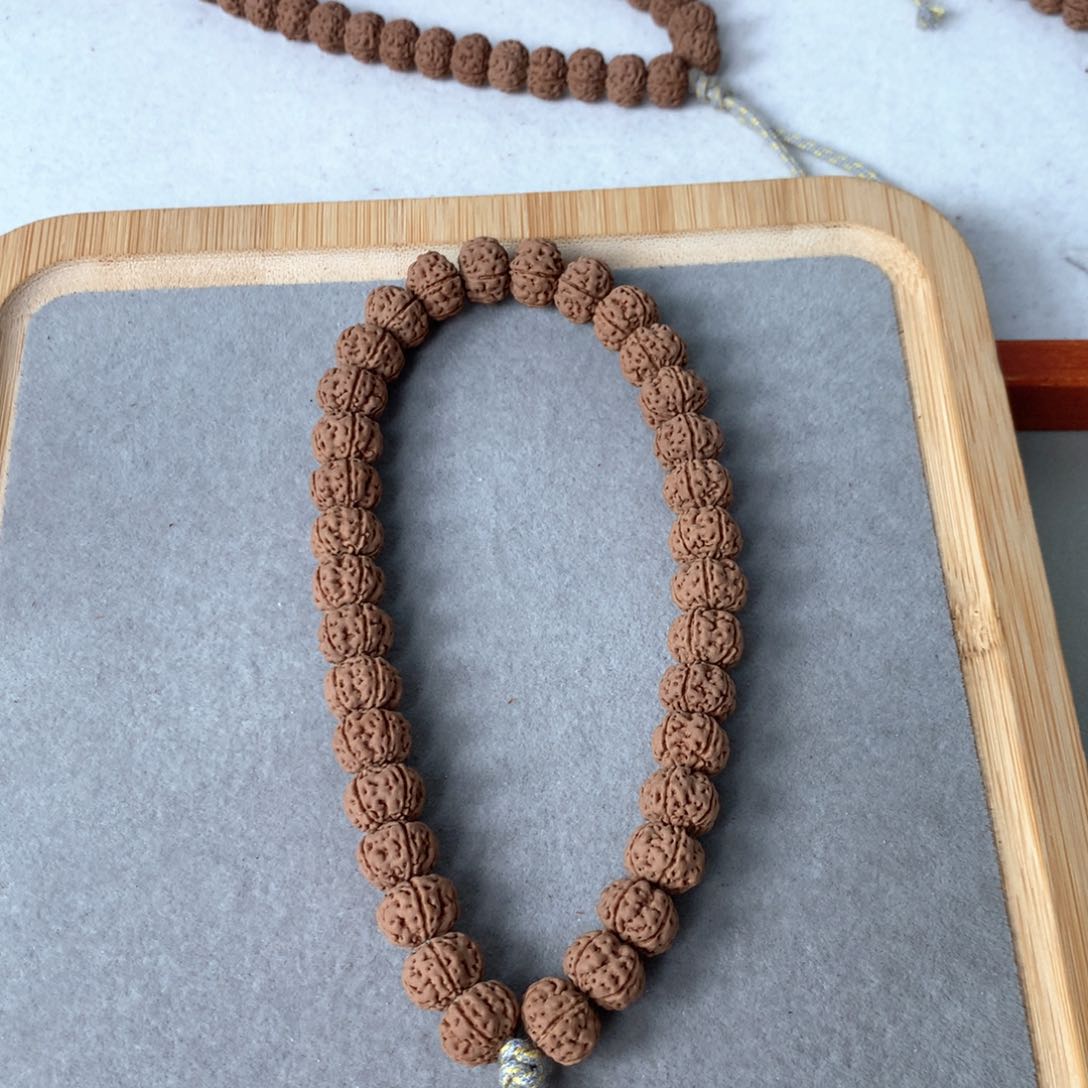 金刚菩提吊坠霓*东手持11.5